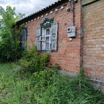 Продаю дом г.Мерефа  рн дрп 15 соток