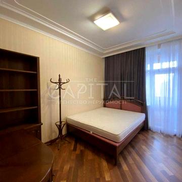СРОЧНАЯ ПРОДАЖА / Квартира / Леси Украинки 30Б / Печерск / 196м2