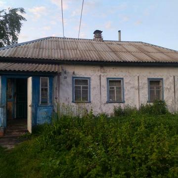Продається будинок. Світло,газ,вода єсть.