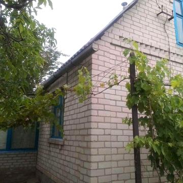 Будинок з ділянкою (дача)