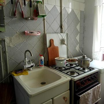 Спиридонівська вул., 15