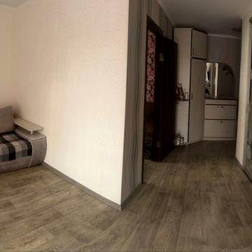 Продаж 1-кімнатної квартири в гарному стані