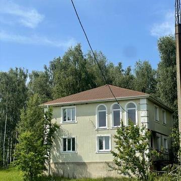 Продаж двоповерхового будинку