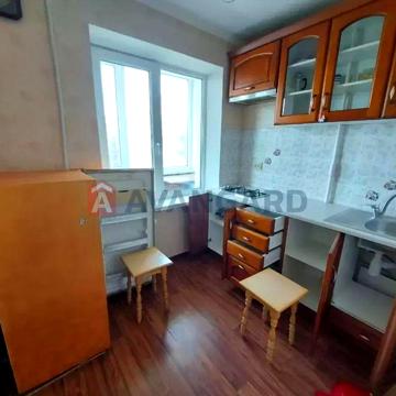Продам 1 ком кв ул. Строителей Титова