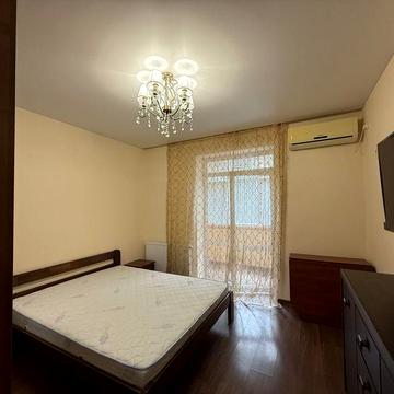 Здається простора 1 кімнатна квартира в Новому Районі
