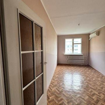 Продам 2-к.квартиру,ул.Дружбы Народов