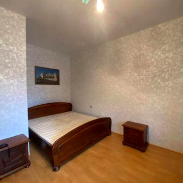 Аренда 2к кв метро Бекетова!