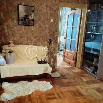 Продаж затишної 3к.квартири, 5 поверх проспект Бажана 34 М. Харківська