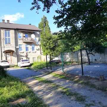 Архітектора Олега Петрова вул. (Чернишевського), 28