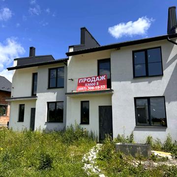 Степана  Бандери, 1
