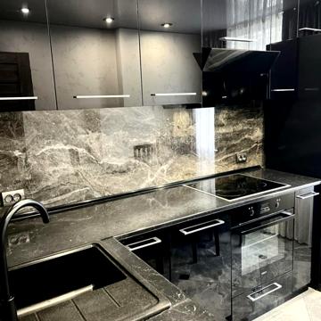 Золотоустівська вул., 46