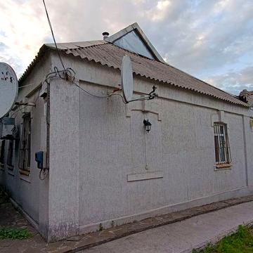 Продам хазяйський будинок