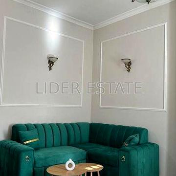 Продам дворівневу квартиру в Ужгороді