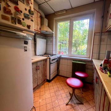 Продаж 2-кімн. квартири 45 м2 вул. В. Великого