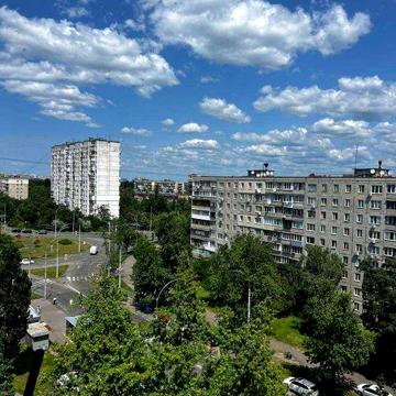 3к (57 кв.м) вул.Мілютенка. Продаж від власника під ремонт