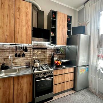 Продаж  2 кім. квартири. Вулиця Хорватська.