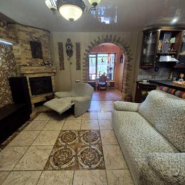 Продам  дом в сосновом лесу