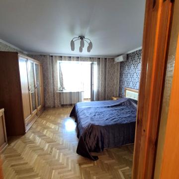 Сковороди вул., 14