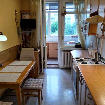 Квартира 57.4 м.кв вул. Суворова 11, м. Київ