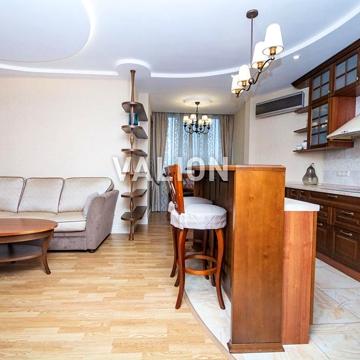 Миколи Бажана просп., 1-М