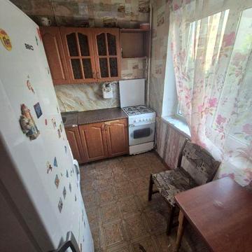 Продаж 4 х кімнатної. Леваневського