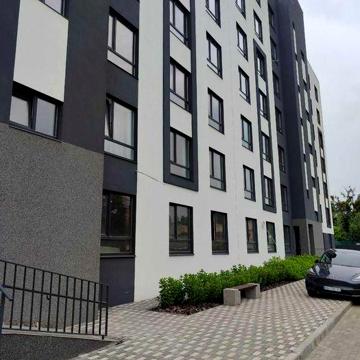 Квартира студійного типу з частковим ремонтом, в ЖК Сенсація ! ЖК Сенсація