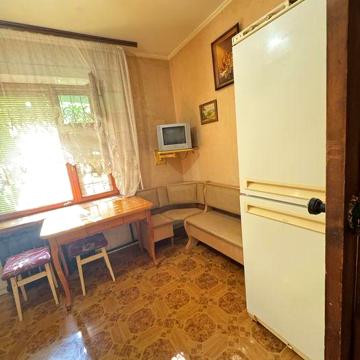 Оренда 1к вул. Героїв Дніпра, 32 Метро 1хв. пішки