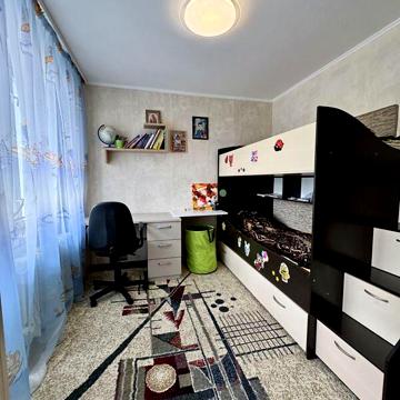 Продаж 3к Квартира Квітки Цісик (Корольової Гулі) вулиця