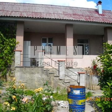 Вишнева вул.