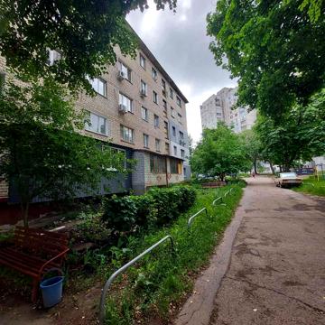 Северина Потоцького пров. (Сімнадцятого Партзїзду), 4