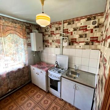 Олександра Поля просп. (Кірова), 92-А
