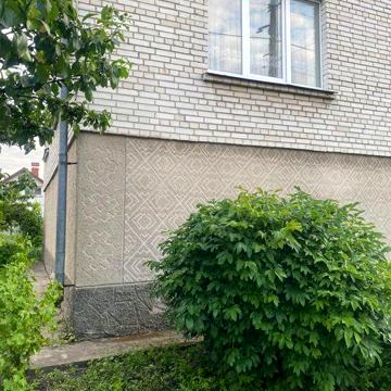 Продам Будинок у м.Шептицький