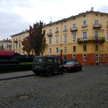 Здається двохкімнатна квартира в центрі міста