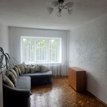 Здам в оренду 2кім. квартиру на Рівненській