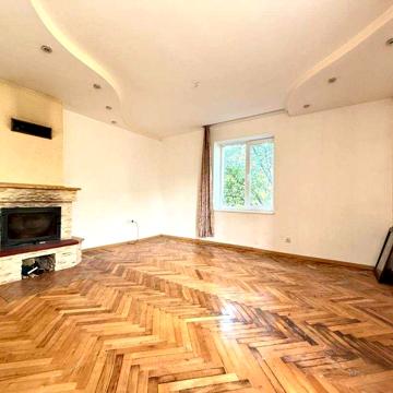Продаж 3 кімнатної квартири