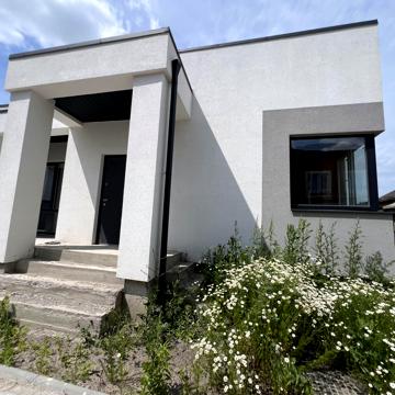 Кулика і Гудачека вул. (Макарова), 21