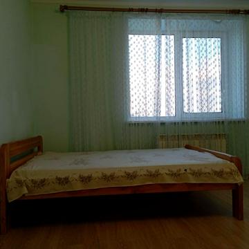 Бориспільська вул., 6