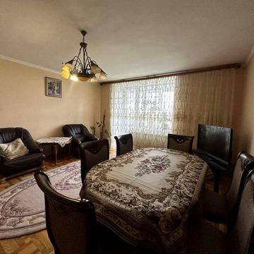 Продаж 4-х кімнатної квартири Дружба