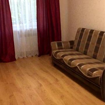 Дегтярівська вул., 28