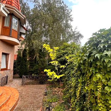 Продам дом с ремонтом в элитном ЖК