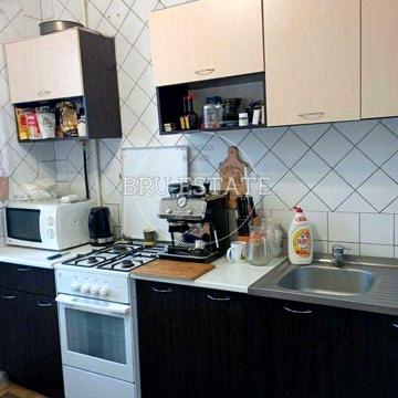 Продам 3к , Сержа Лифаря ул., 17 Сабурова Троещина