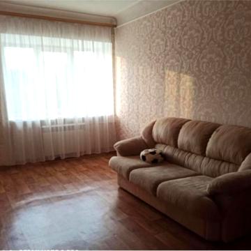 Гімназійна набережна вул. (Червоношкільна набережна), 12