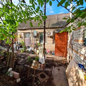 Продаж частини будинку в Дніпровському р-ні р-н. ТЦ Амстор
