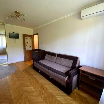 Продаж 2 кім квартири ,вул Керченська парк,ближній центр