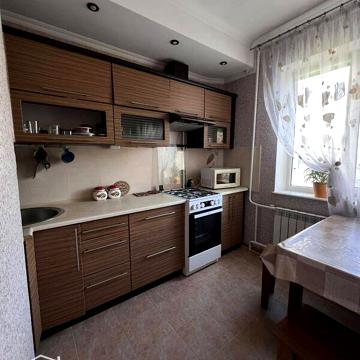 Продаж 1к Квартира Кулика і Гудачека (Макарова) вулиця