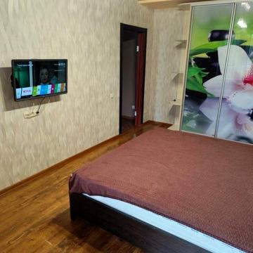 Сдам 1-к.квартиру возле метро Студенческая