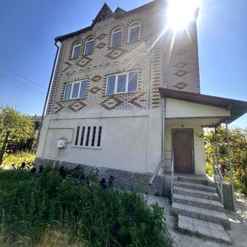 Продам дачу з газом Сезенків