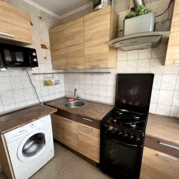 ЕГ-1021 Продам 2 комнатную квартиру на Салтовке Салтовская 533 м/р