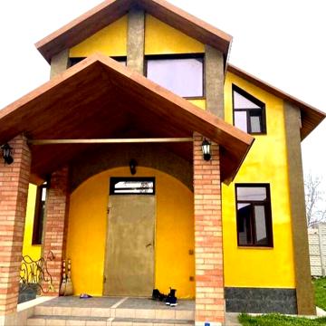 здам ЄВРО будинок 2 поверхи ,2 гаражі, окремий  двір,на любий термін