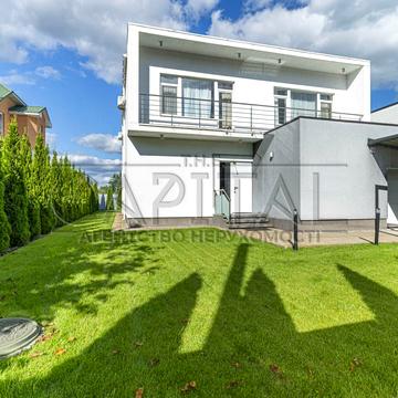 вул. Старокиївська, 12А